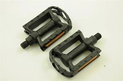 Mountain bike axle-CHILDRENS BIKE PEDALS BLACK JUNIOR 1-2"FOR ONE PIECE CRANKS BMX & KIDS BIKES