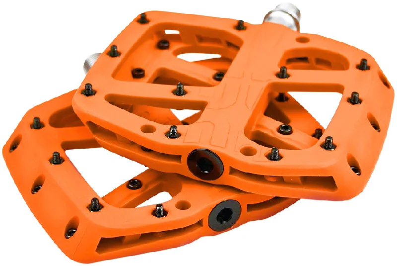 Road bike liner-E*thirteen Base Platform Pedals Composite Body Naranja