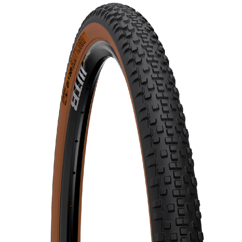 Cycling lamp beam-WTB Resolute Tire - 700 x 42, TCS Tubeless, Folding, Black/Tan, Light, Fast Rolling